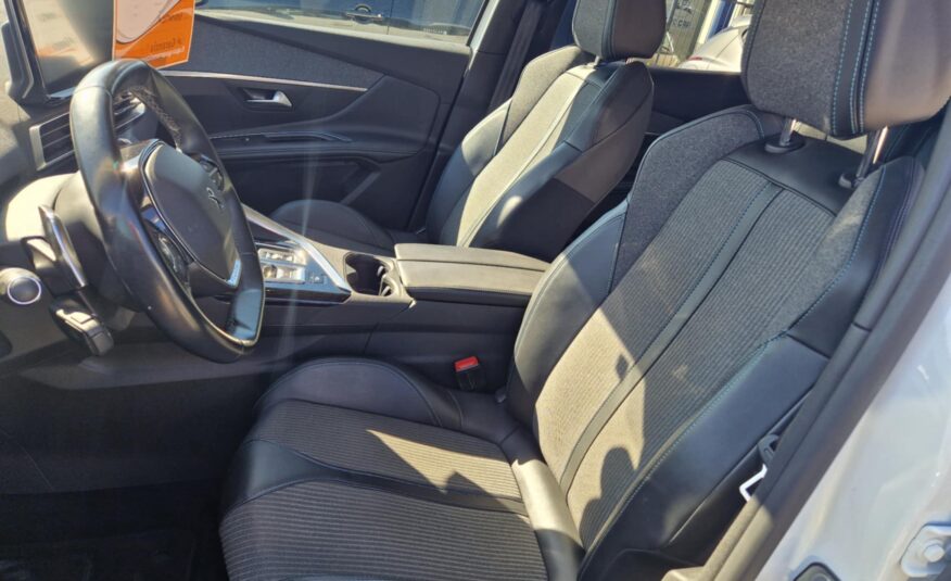 PEUGEOT 3008 BlueHDI 130 EAT8 S&S Allure Pack