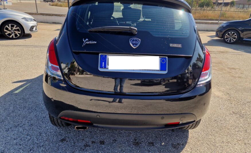 LANCIA YPSILON 1.0 FireFly 70 CV Start&Stop Hybrid GOLD