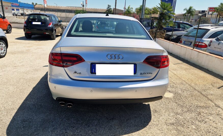 A4 Avant 2.0 tdi S-LINE