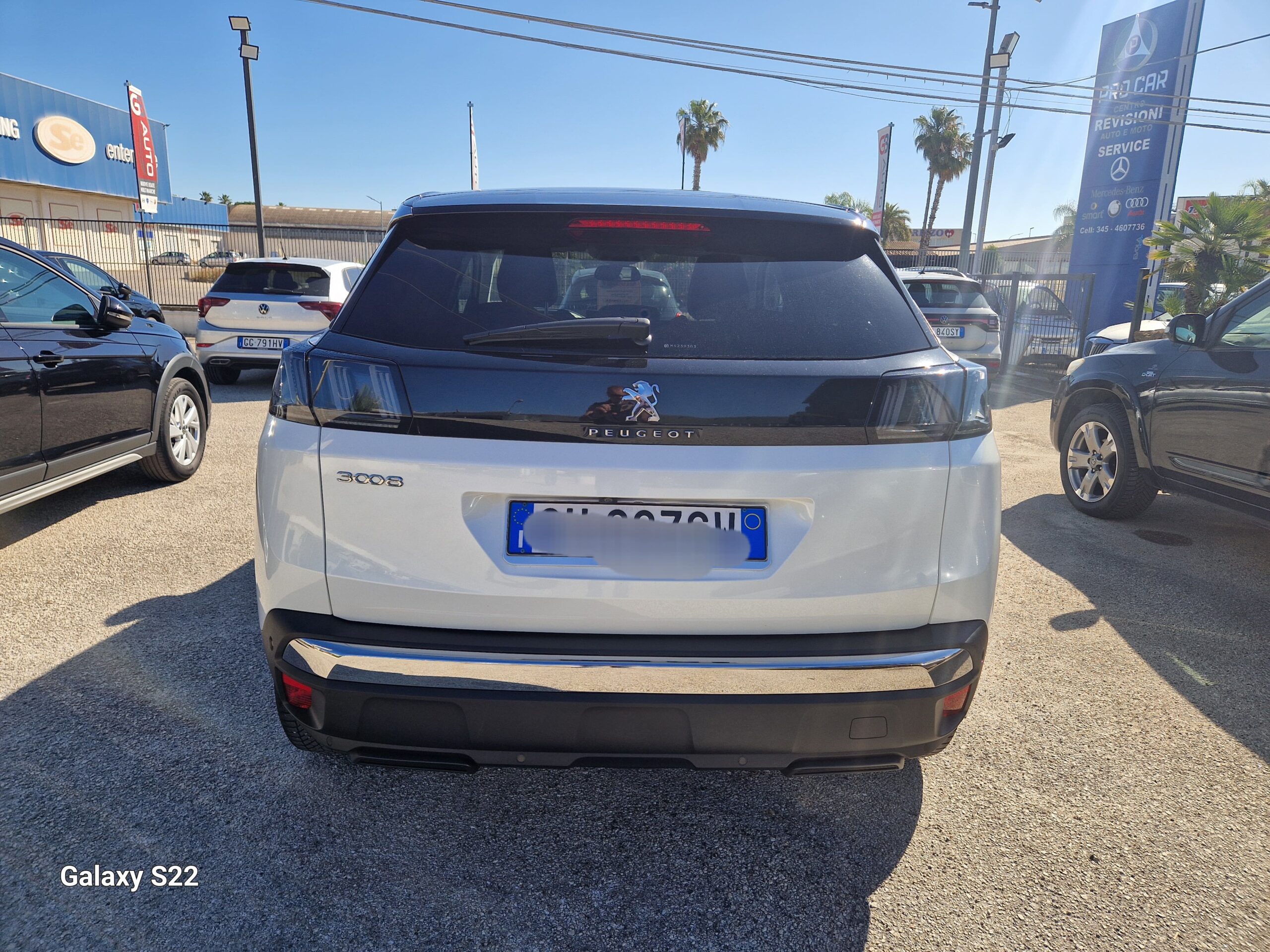 PEUGEOT 3008 BlueHDI 130 EAT8 S&S Allure Pack