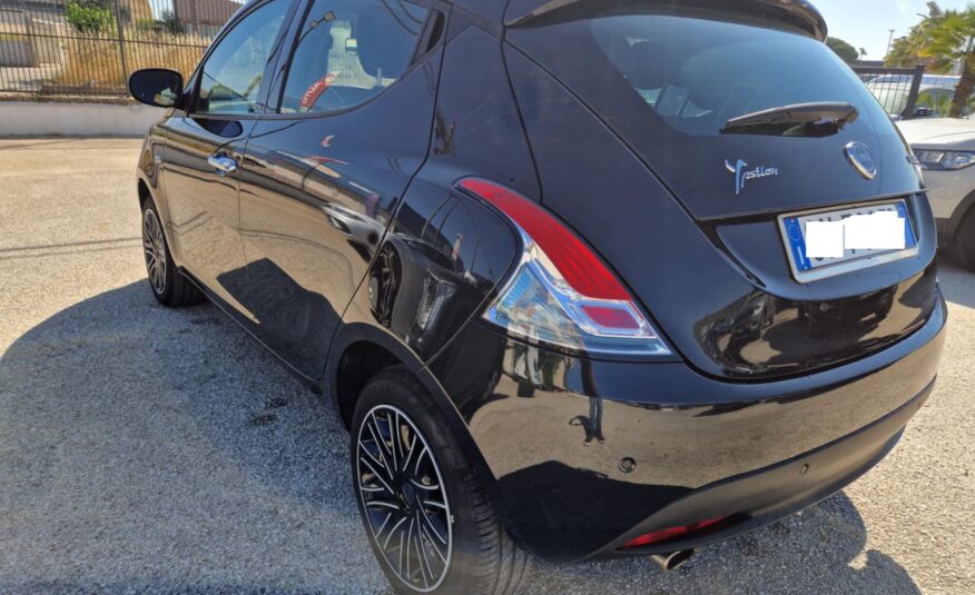 LANCIA YPSILON 1.0 FireFly 70 CV Start&Stop Hybrid GOLD