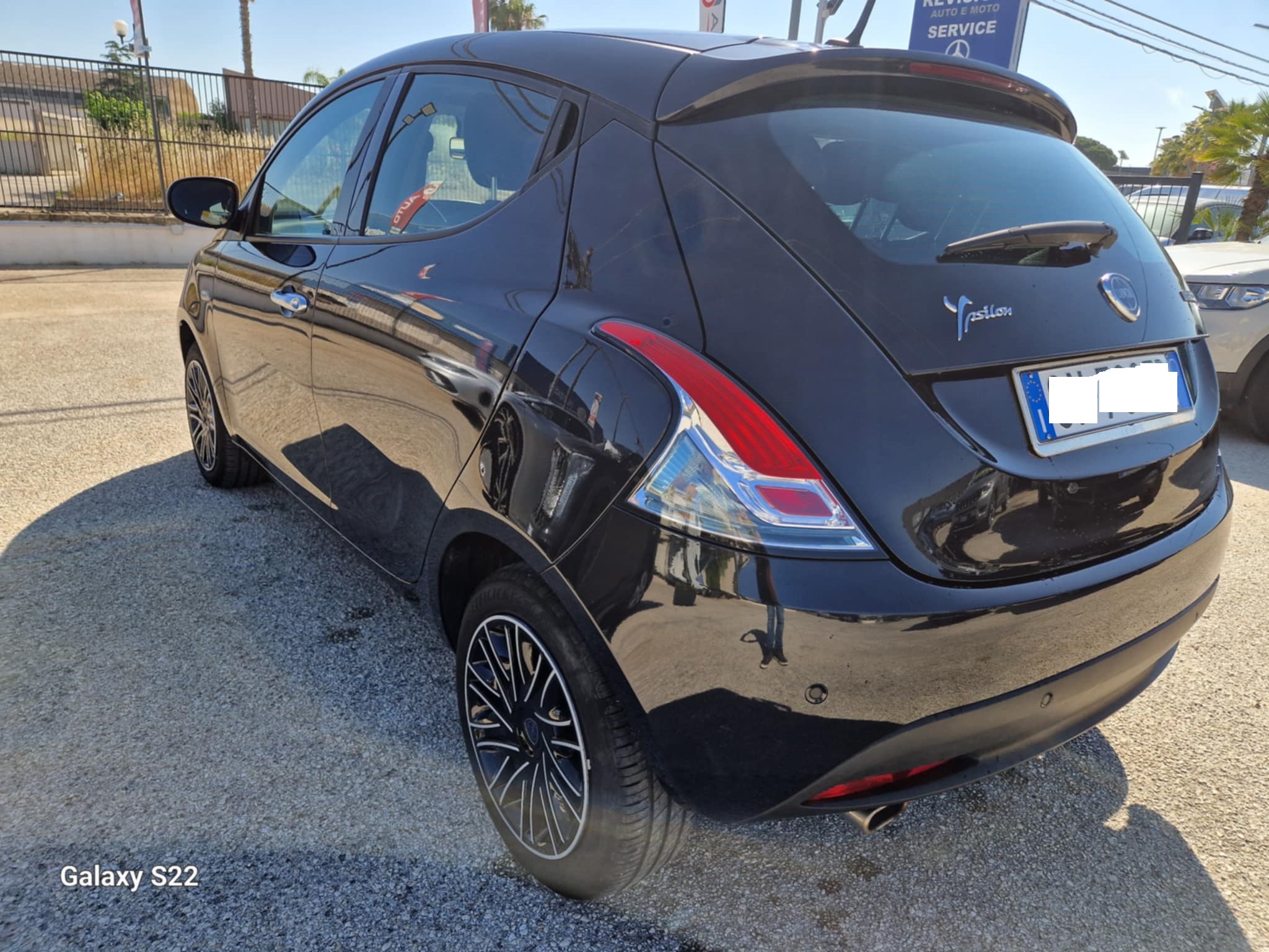 LANCIA YPSILON 1.0 FireFly 70 CV Start&Stop Hybrid GOLD