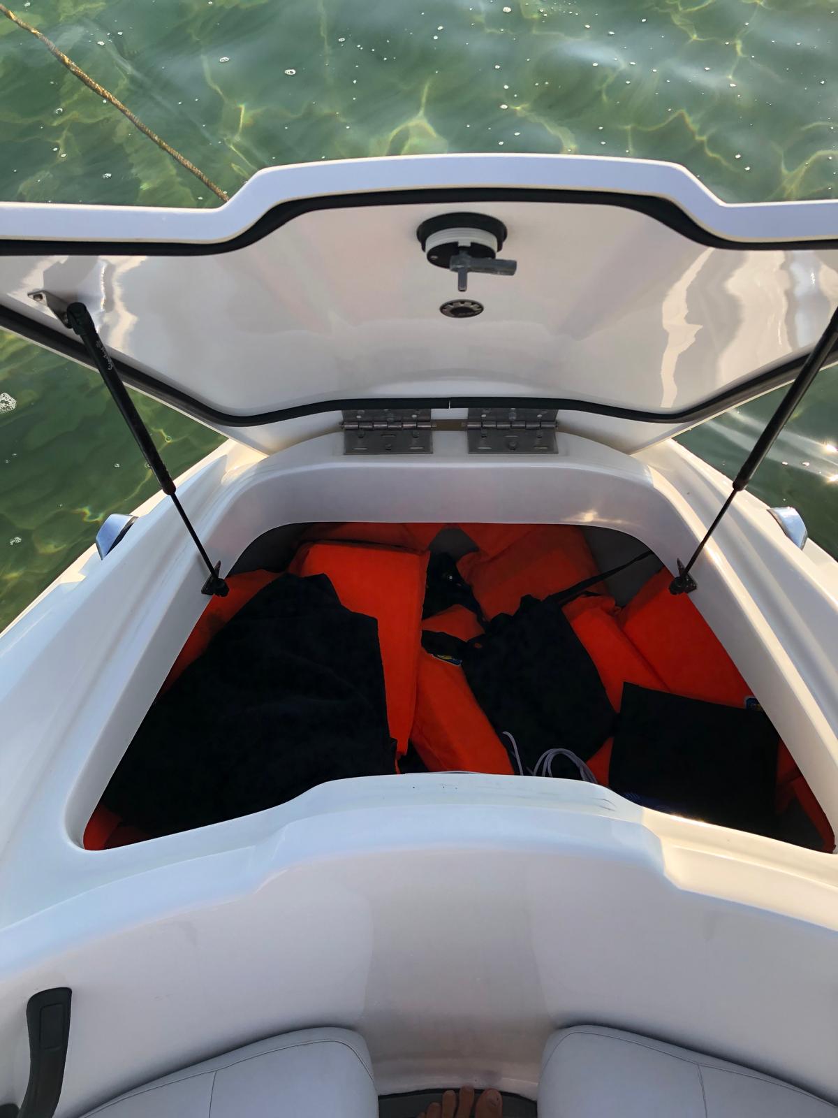 Barca Sea doo speedster 200