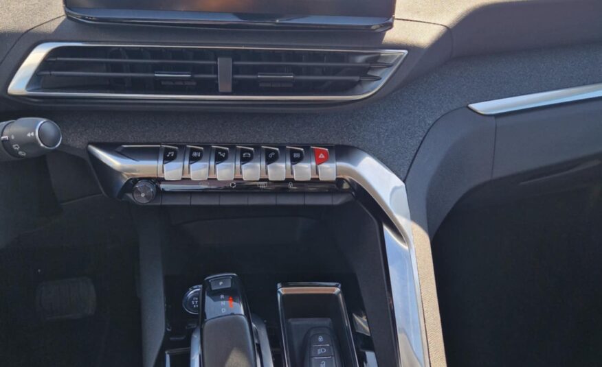 PEUGEOT 3008 BlueHDI 130 EAT8 S&S Allure Pack