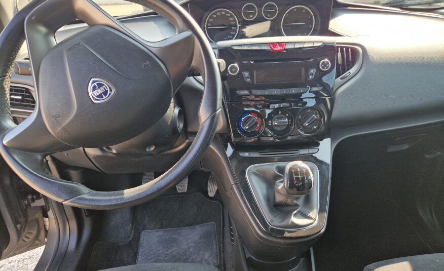 Lancia Ypsilon 1.3 mjt 16v 95cv s&s Gold