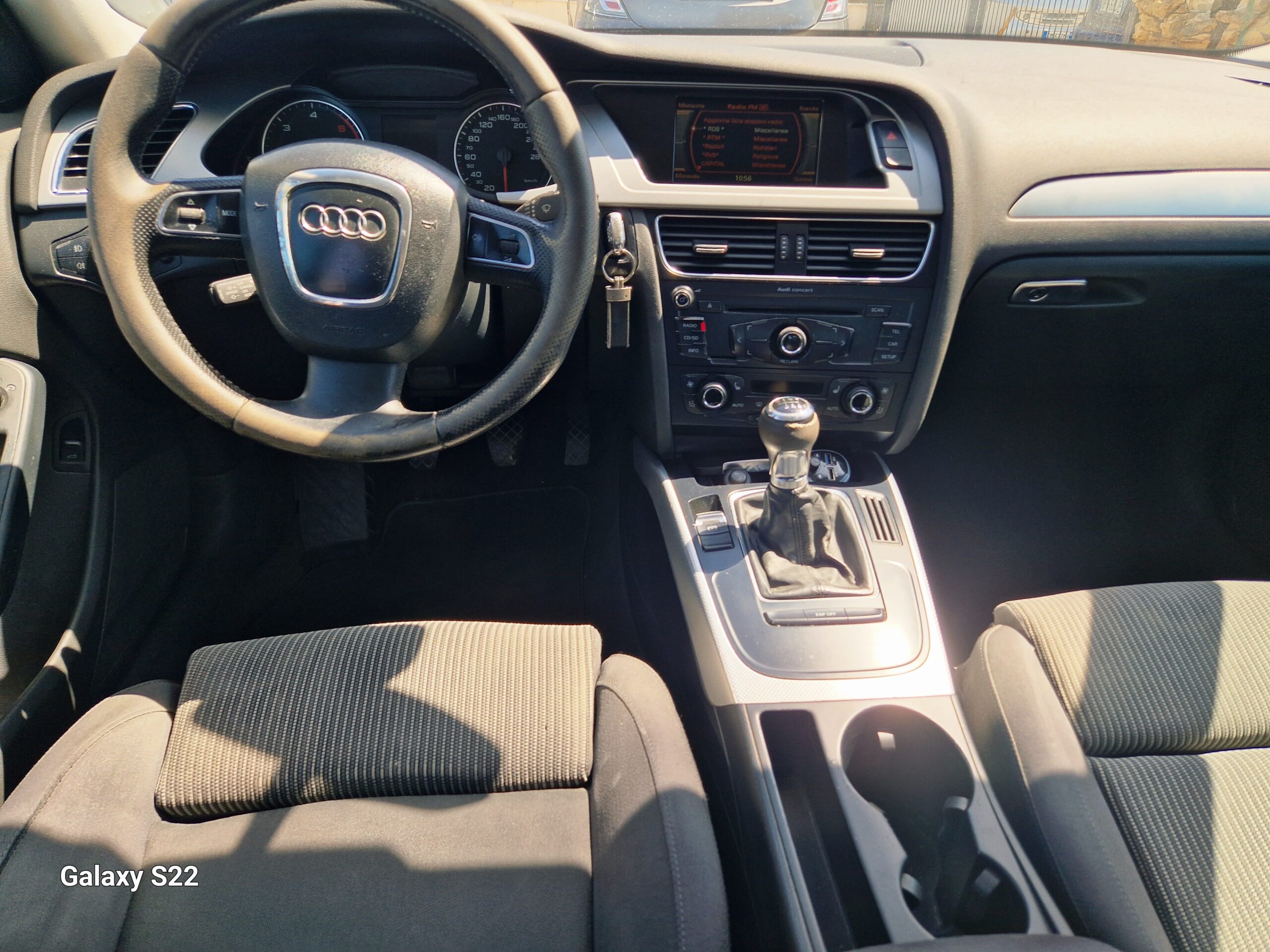 A4 Avant 2.0 tdi S-LINE