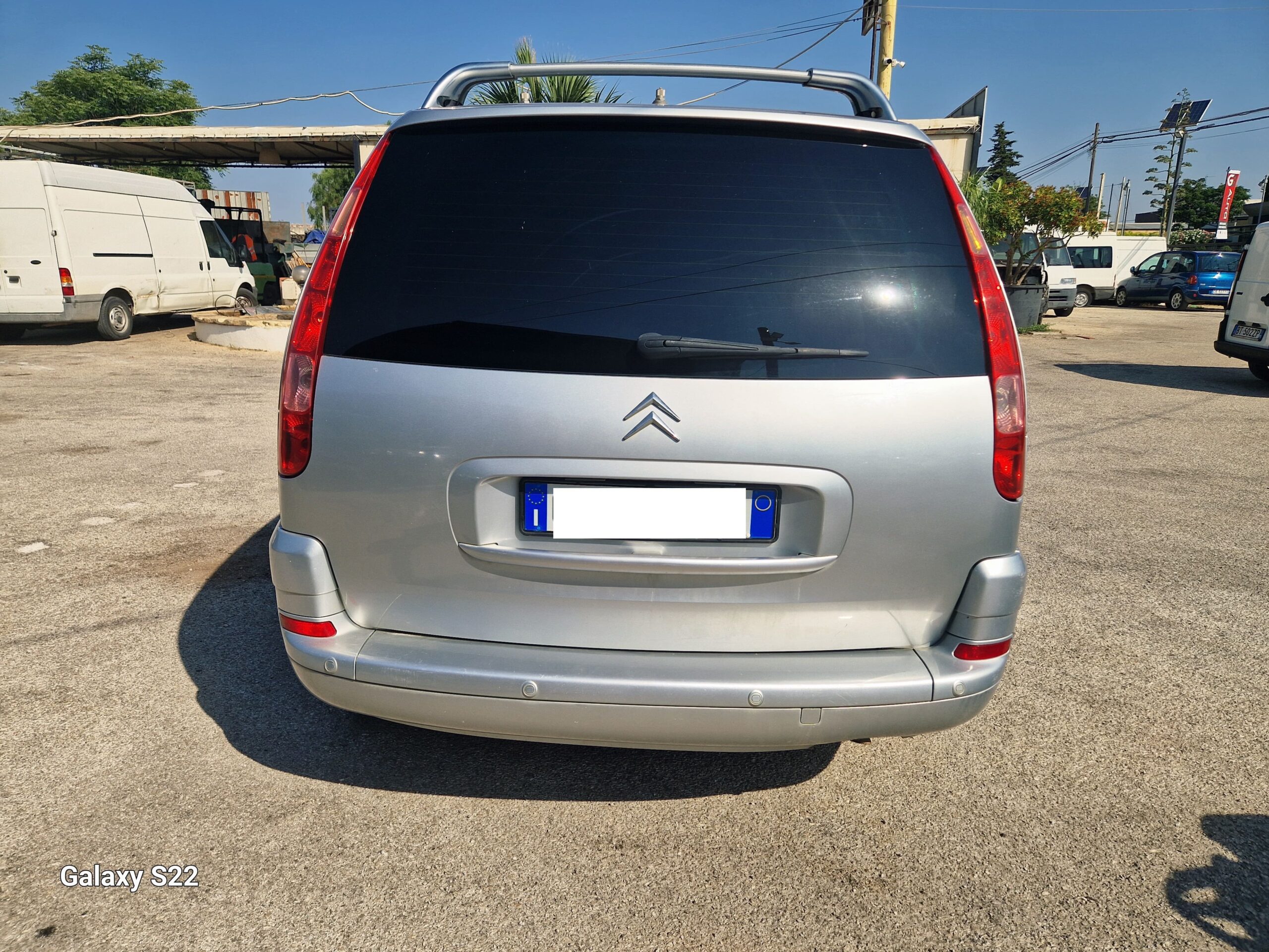 2004 CITROEN C8