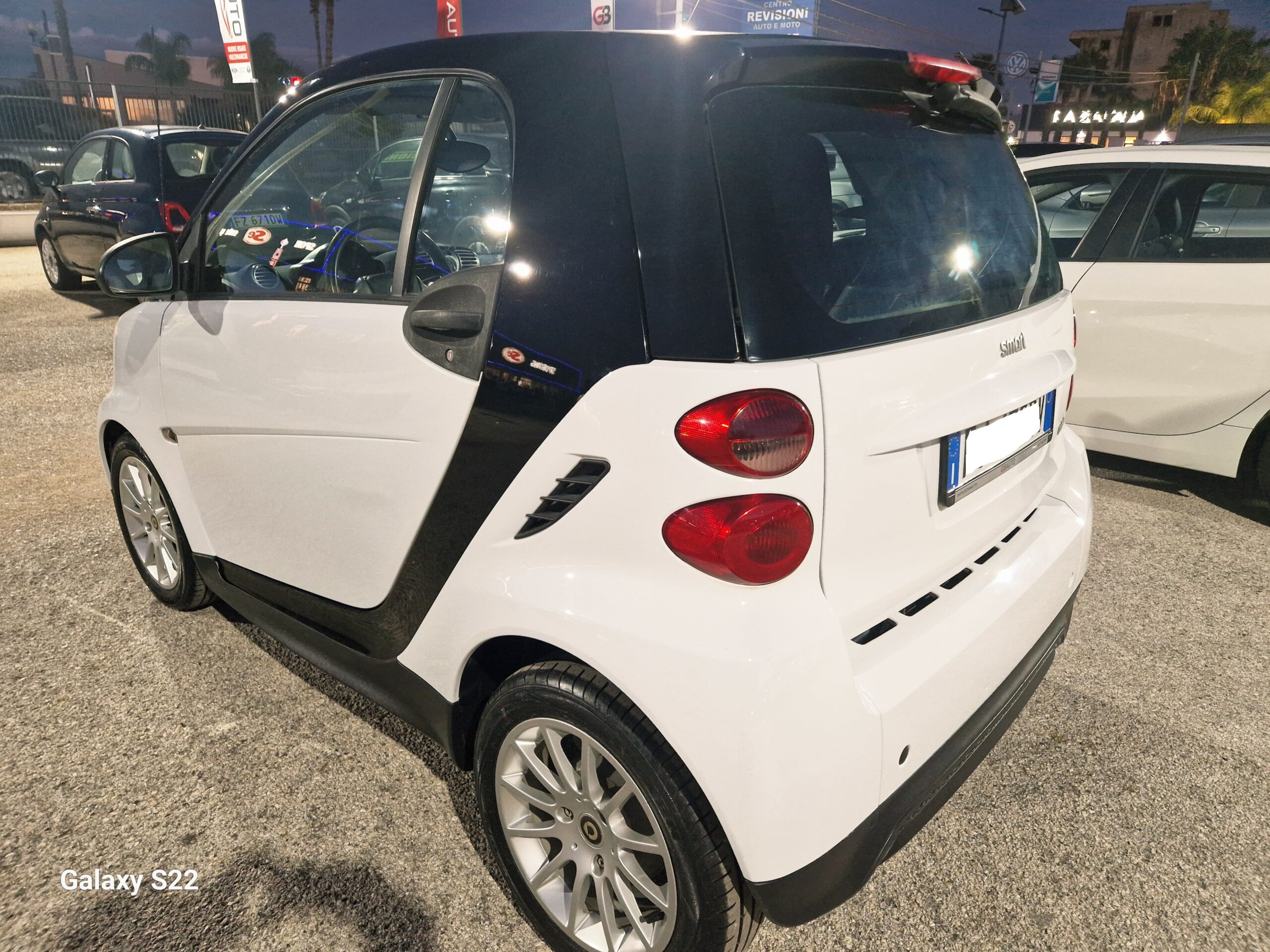 SMART fortwo 1000 45 kW MHD coupé