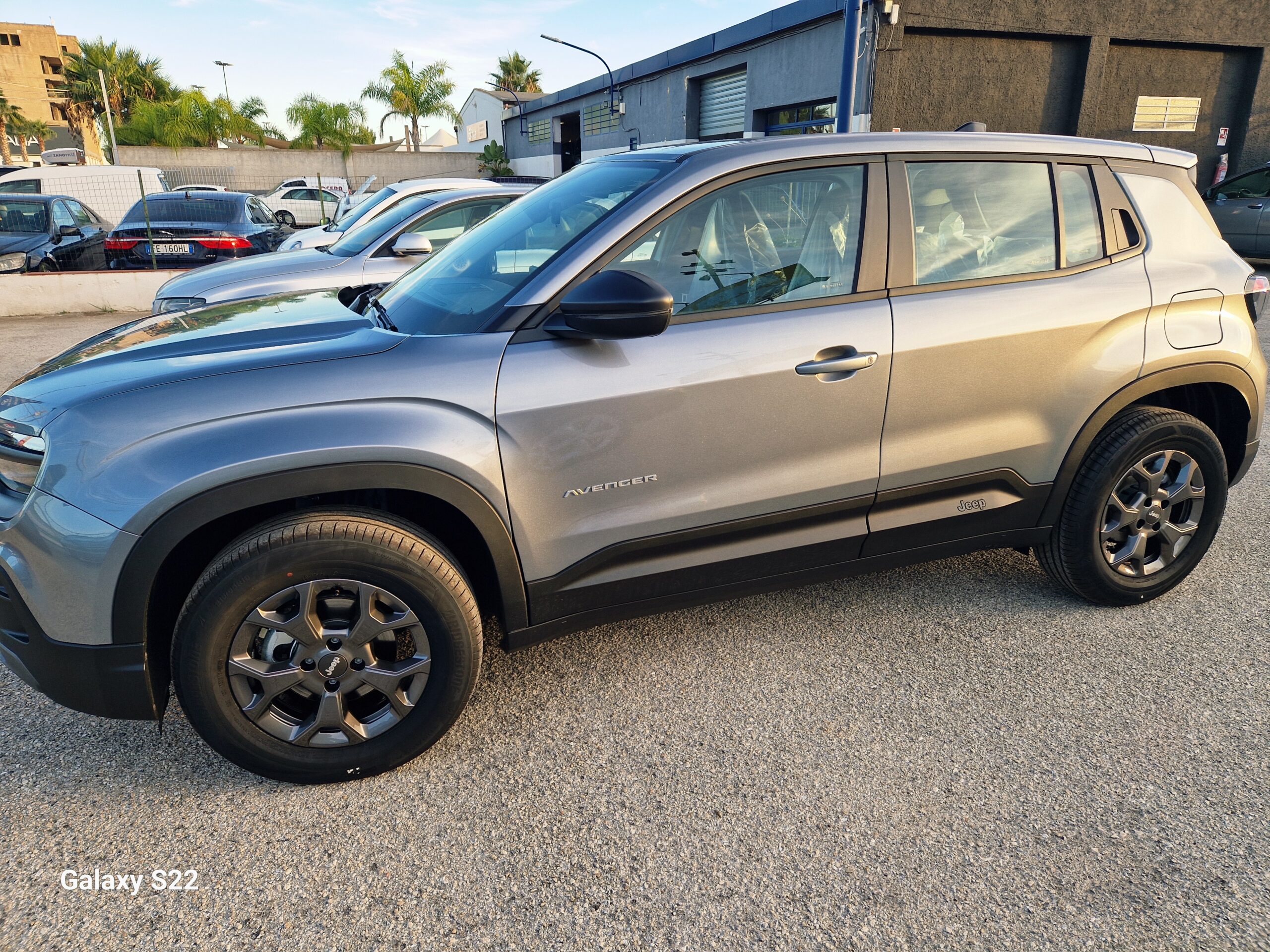 2026 JEEP Avenger Longitude 1.2 Turbo 100 CV.