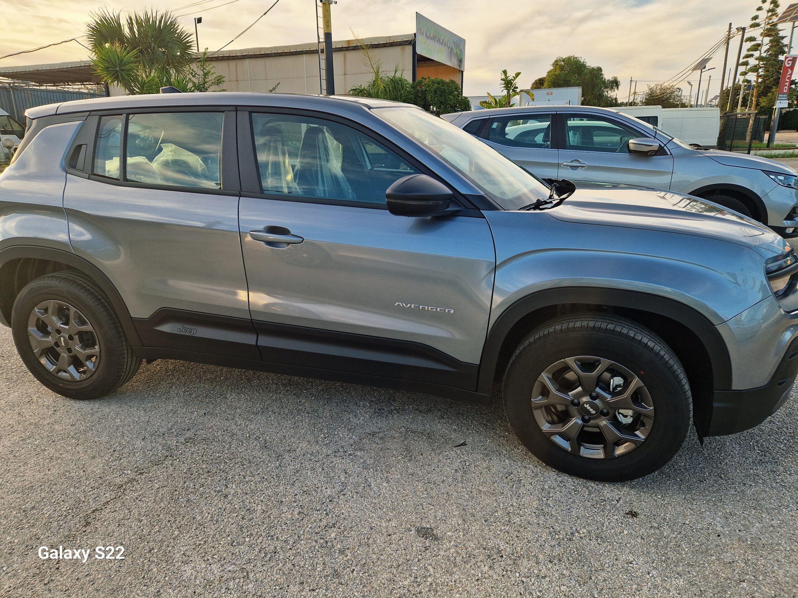 2026 JEEP Avenger Longitude 1.2 Turbo 100 CV.