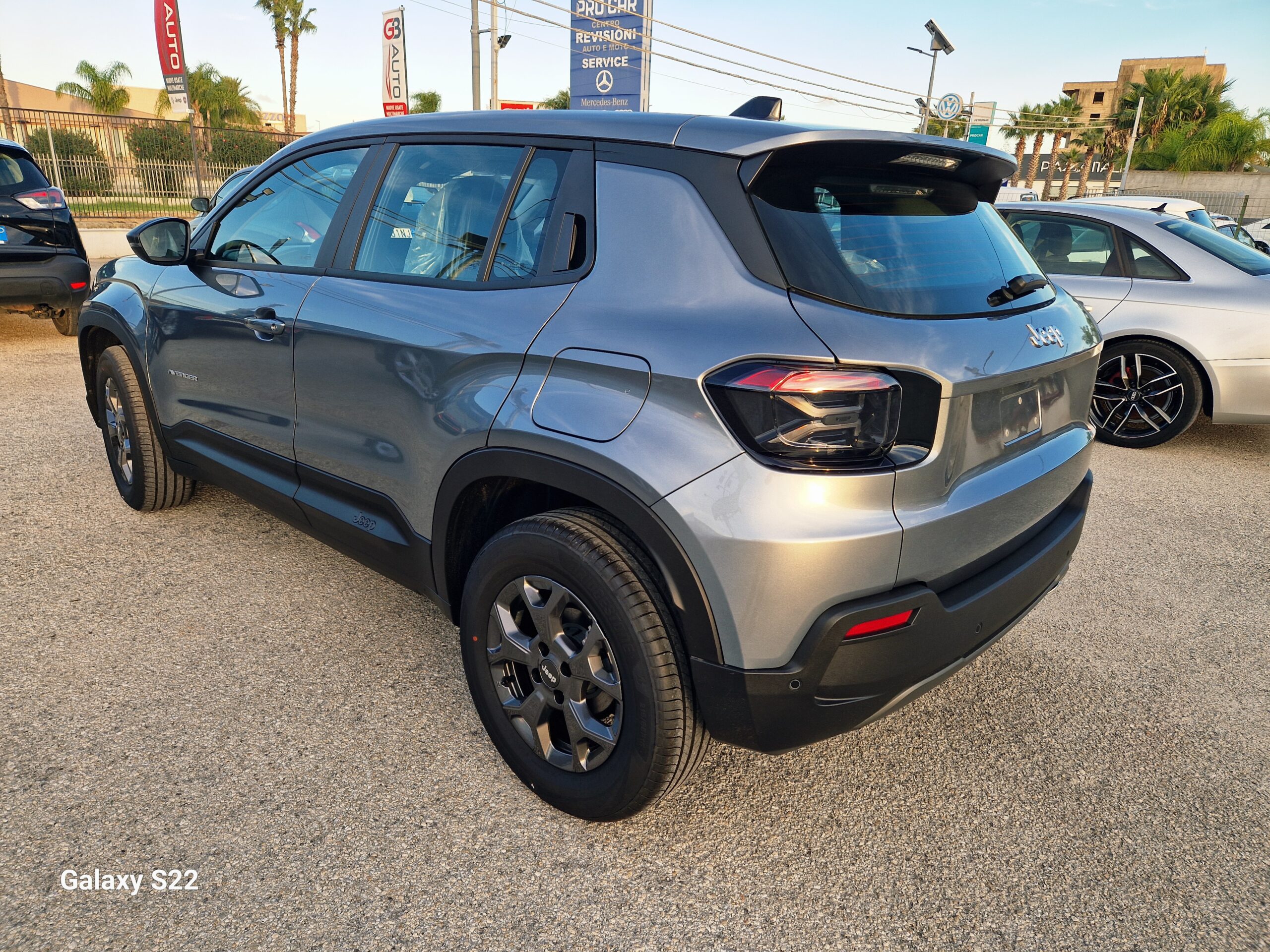 2026 JEEP Avenger Longitude 1.2 Turbo 100 CV.